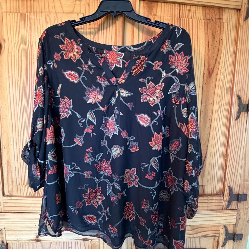 Plus Daniel Rainn Floral Women's Top - Black with orange florals.